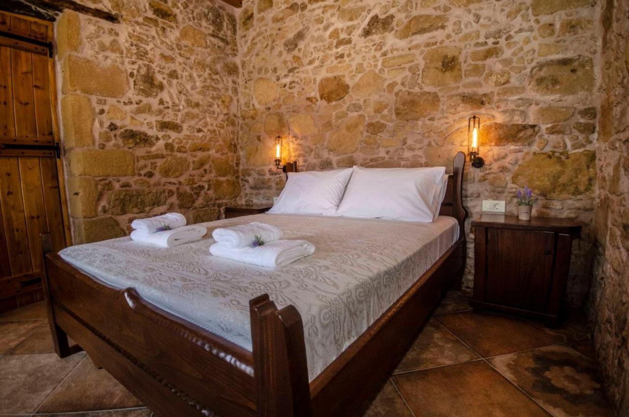 Metochi Traditional House Chania  ภายนอก รูปภาพ